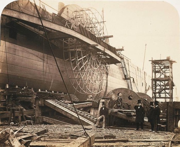 Строительство парохода Great Eastern, Великобритания, 1857 год. Британский пароход Грейт Истерн (до спуска на воду в 1858 году Левиафан) считался самым большим пароходом 19го века. По тем