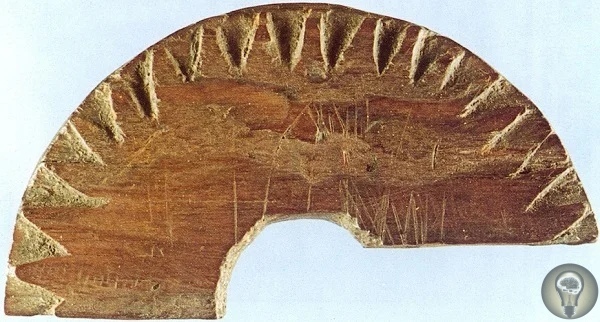 О странном деревянном артефакте, напоминающем солнечные часы викингов, обнаруженном в Гренландии Вы когда-нибудь задумывались над тем, каким образом викинги древние жители Скандинавии,